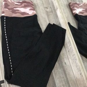 🔥YOGA leggings from PINK🔥
